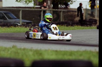 Retour dans le passé - Karting à St-Hilaire - mai 2001