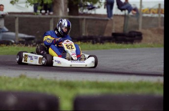 Retour dans le passé - Karting à St-Hilaire - mai 2001