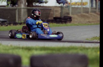 Retour dans le passé - Karting à St-Hilaire - mai 2001