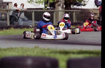 Retour dans le passé - Karting à St-Hilaire - mai 2001