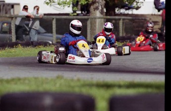 Retour dans le passé - Karting à St-Hilaire - mai 2001