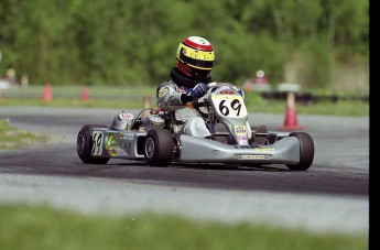 Retour dans le passé - Karting à St-Hilaire - mai 2001