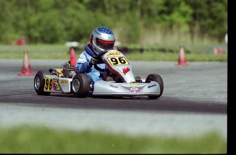 Retour dans le passé - Karting à St-Hilaire - mai 2001