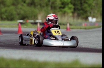 Retour dans le passé - Karting à St-Hilaire - mai 2001