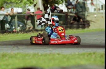 Retour dans le passé - Karting à St-Hilaire - mai 2001