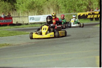 Retour dans le passé - Karting à St-Hilaire - mai 2001