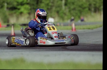 Retour dans le passé - Karting à St-Hilaire - mai 2001