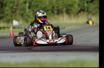 Retour dans le passé - Karting à St-Hilaire - mai 2001