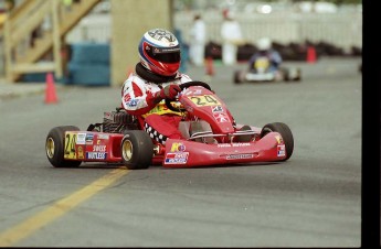 Retour dans le passé - Karting à Valleyfield - 2001