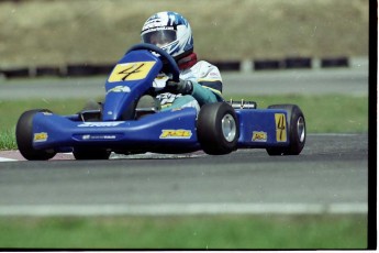 Retour dans le passé - Karting à Pointe-du-Lac - mai 2001