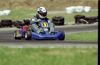 Retour dans le passé - Karting à Pointe-du-Lac - mai 2001