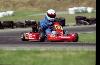 Retour dans le passé - Karting à Pointe-du-Lac - mai 2001