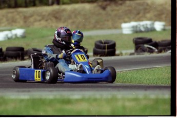 Retour dans le passé - Karting à Pointe-du-Lac - mai 2001