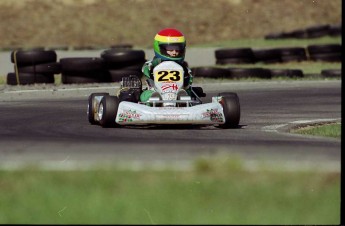 Retour dans le passé - Karting à Pointe-du-Lac - mai 2001