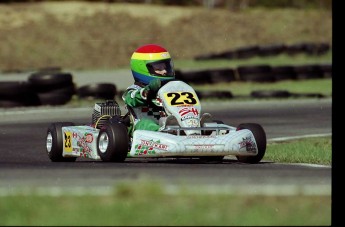 Retour dans le passé - Karting à Pointe-du-Lac - mai 2001