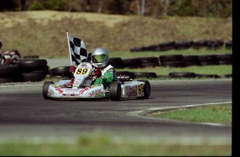 Retour dans le passé - Karting à Pointe-du-Lac - mai 2001