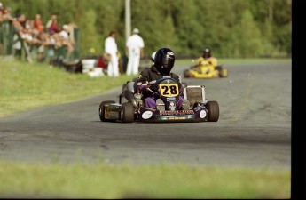 Retour dans le passé - Karting à St-Hilaire - Août 2001