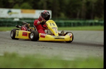 Retour dans le passé - Karting à SRA - Juillet 2001