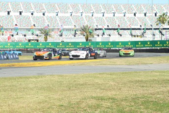 24 Heures de Daytona 2023 (essais vendredi et série MX5 Cup)