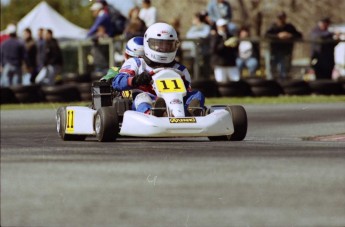 Retour dans le passé - Karting à St-Hilaire - mai 2003