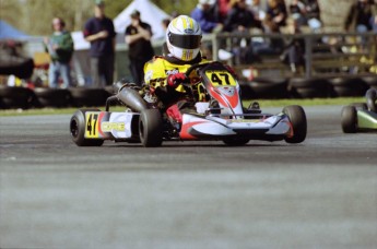 Retour dans le passé - Karting à St-Hilaire - mai 2003