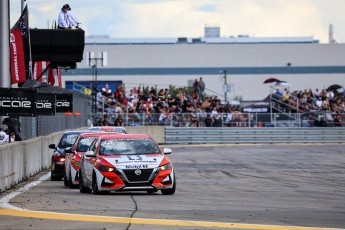 ICAR - Coupe Nissan Sentra