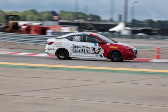 ICAR - Coupe Nissan Sentra