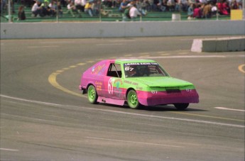 Retour dans le passé - Stock-Car à St-Eustache - Printemps 1993