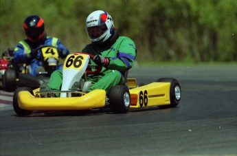 Retour dans le passé - Karting à St-Hilaire - Printemps 1996