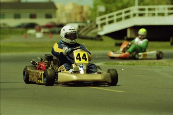 Retour dans le passé - Karting à St-Hilaire - Printemps 1996