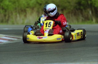 Retour dans le passé - Karting à St-Hilaire - Printemps 1996