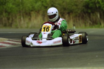 Retour dans le passé - Karting à St-Hilaire - Printemps 1996
