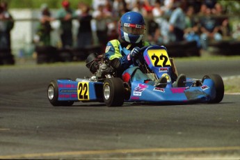 Retour dans le passé - Karting à St-Hilaire - Printemps 1996