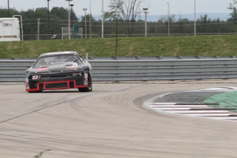 Retour dans le passé - NASCAR Canadian Tire - ICAR 2012