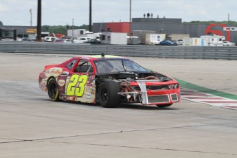 Retour dans le passé - NASCAR Canadian Tire - ICAR 2012