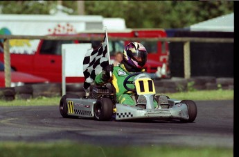 Retour dans le passé - Karting à St-Hilaire - Août 1998