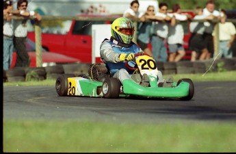 Retour dans le passé - Karting à St-Hilaire - Août 1998