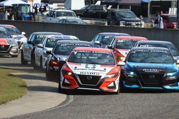 Calabogie Fall Classic - Coupe Nissan Sentra de Bruno Dorais ...