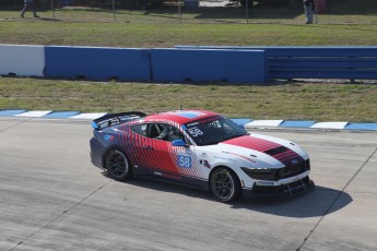 Sebring 2025 - Course Ford Mustang Challenge