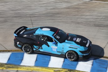 Sebring 2025 - Course Ford Mustang Challenge