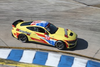 Sebring 2025 - Course Ford Mustang Challenge