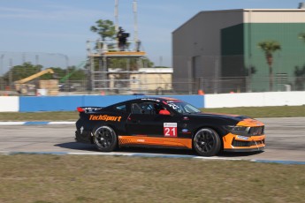 Sebring 2025 - Course Ford Mustang Challenge