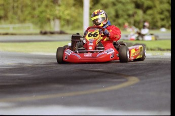 Retour dans le passé - Karting à Pointe-du-Lac - Septembre 2003