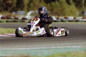 Retour dans le passé - Karting à SRA - septembre 2003