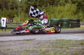 Retour dans le passé - Karting à SRA - juillet 2004