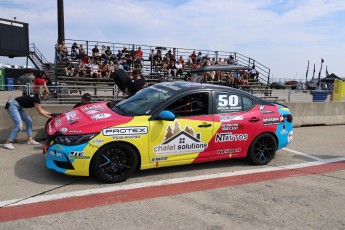 Coupe Nissan Sentra à ICAR