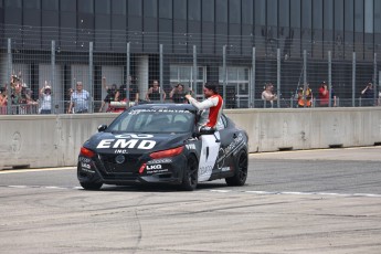 Coupe Nissan Sentra à ICAR