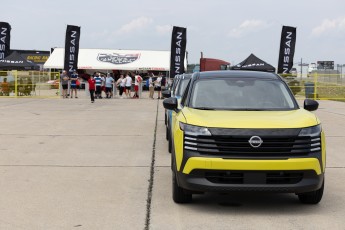 Coupe Nissan Sentra à ICAR