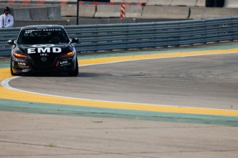 Coupe Nissan Sentra à ICAR