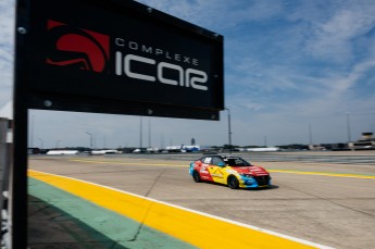 Coupe Nissan Sentra à ICAR